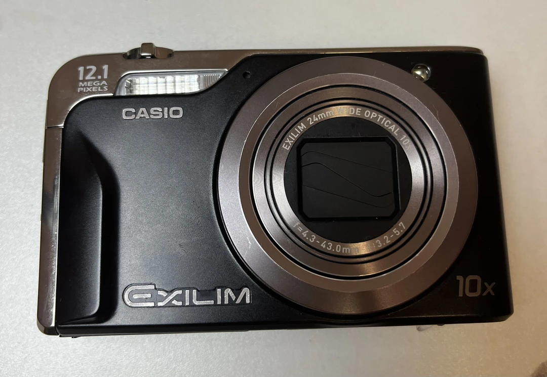 95新 Casio/卡西欧 H10—1210万像素10倍变焦数码相机