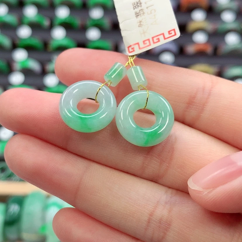 【闪购商品】未镶嵌戒指翡翠甜甜圈一对