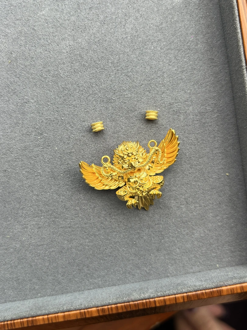 巫是云黄金文玩配饰 贵重物物品不退换 多退少补
