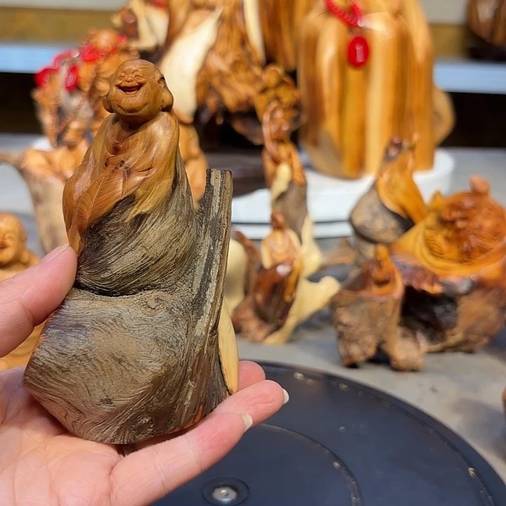 柏木太行崖柏弥勒佛