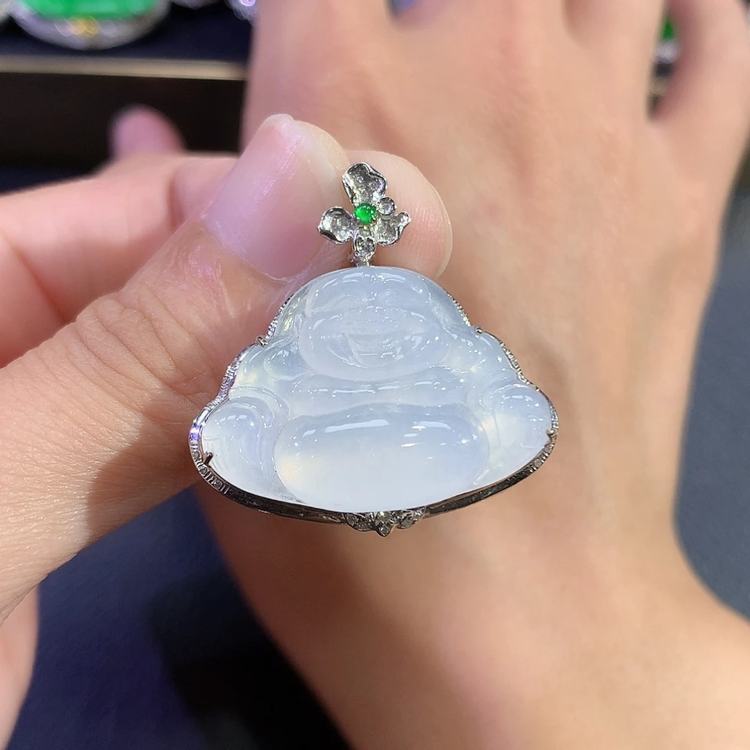 爱***咩翡翠18K金镶嵌吊坠(赠链)