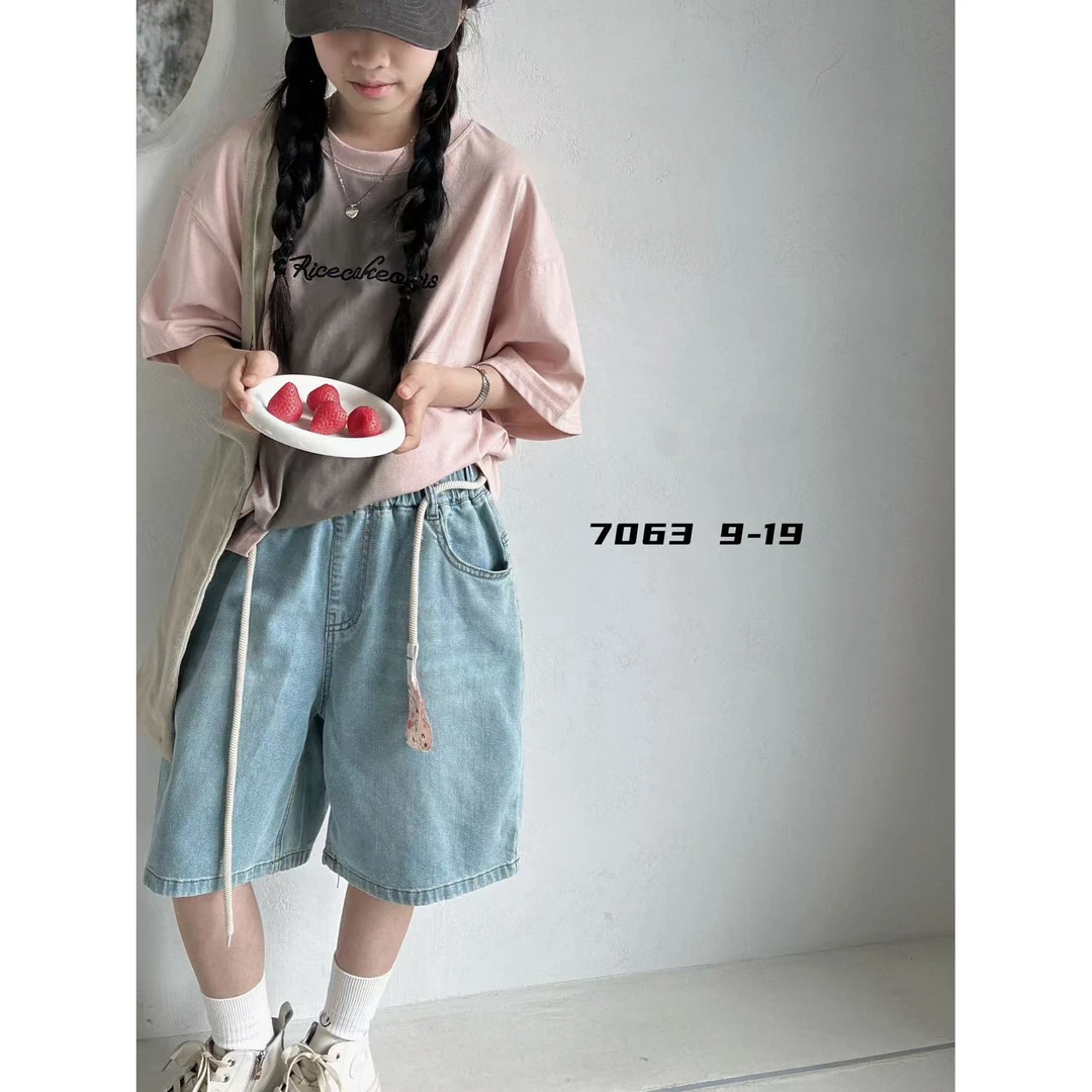 17063高端潮流时尚百搭休闲童装时尚牛仔短裤