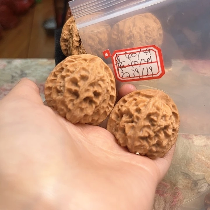 把件文玩核桃苹果园