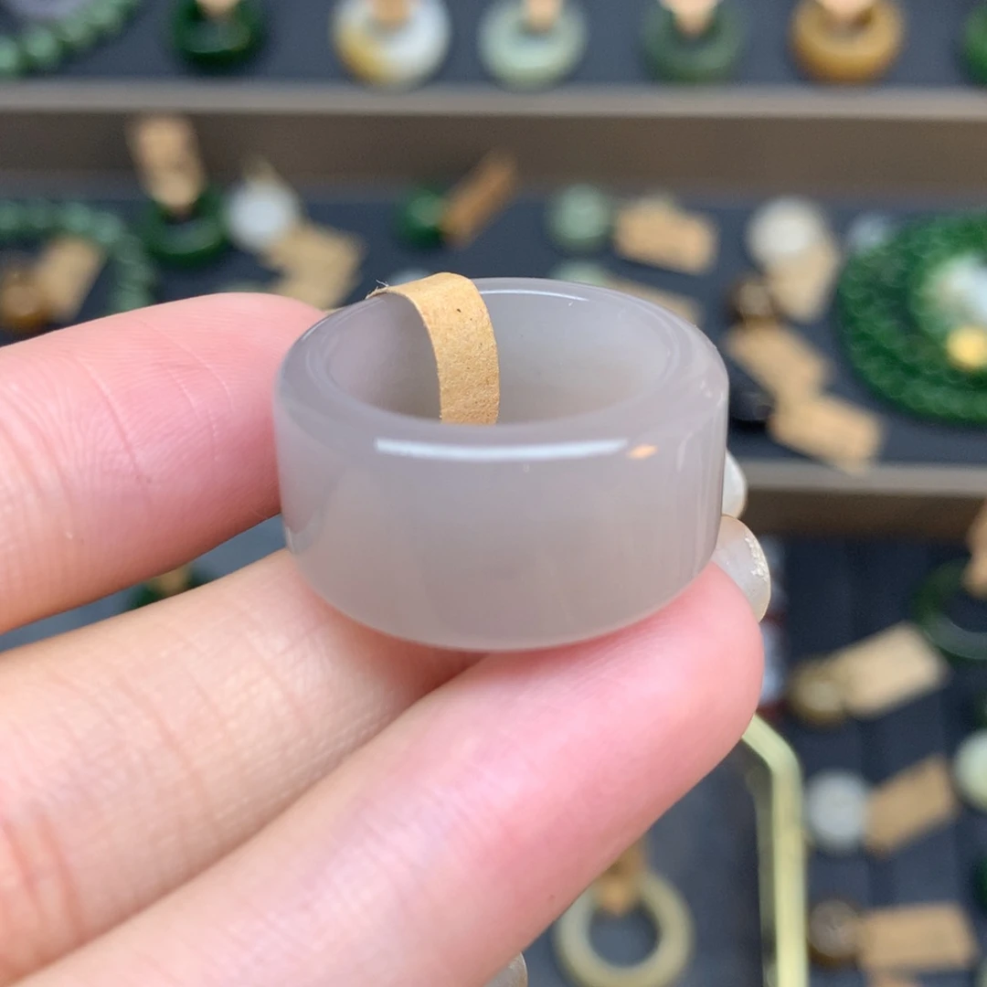 和田玉戒指未镶嵌果冻底冰仙紫