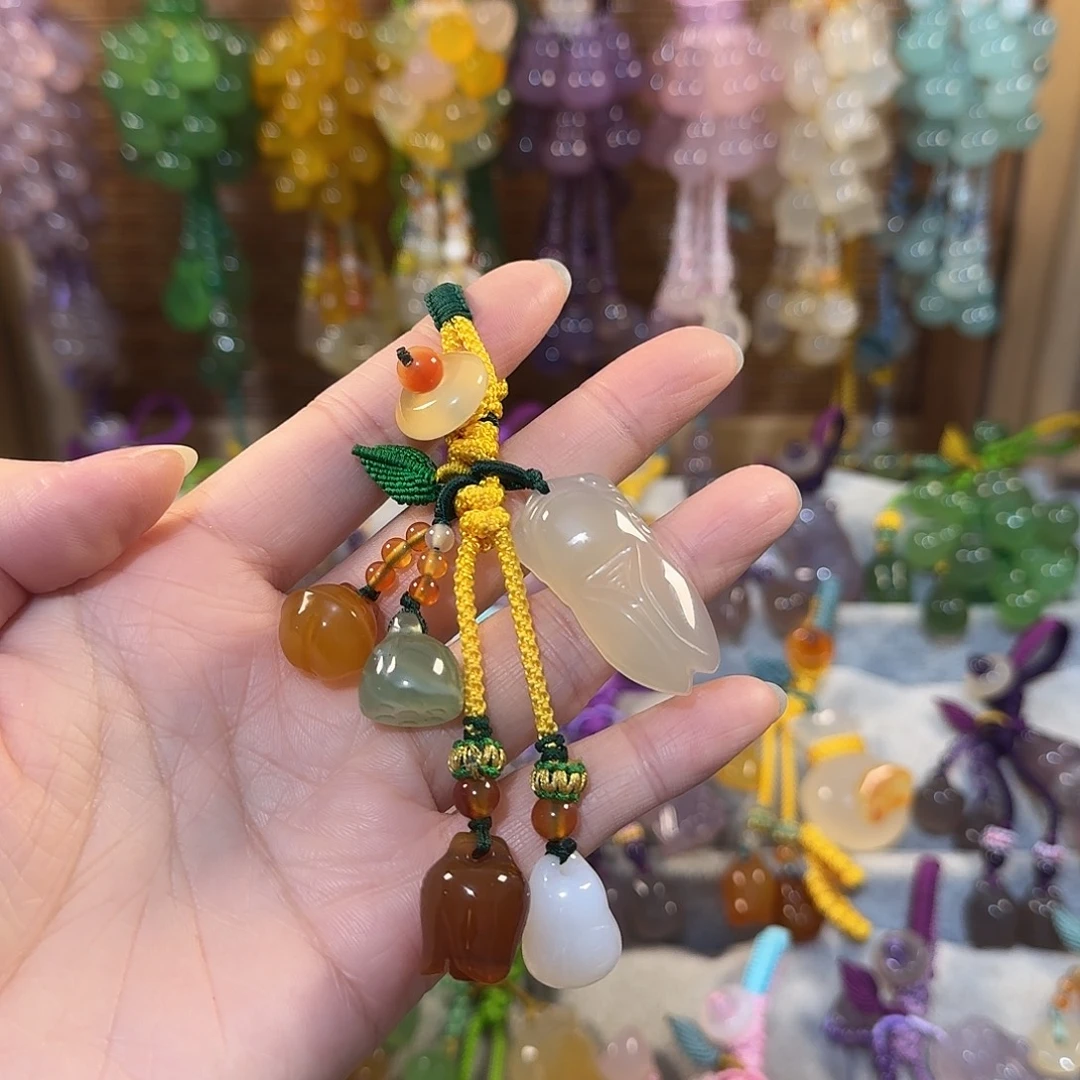 澄***澄玛瑙/玉髓未镶嵌福利款挂件通货料不挑新疆西藏不包邮