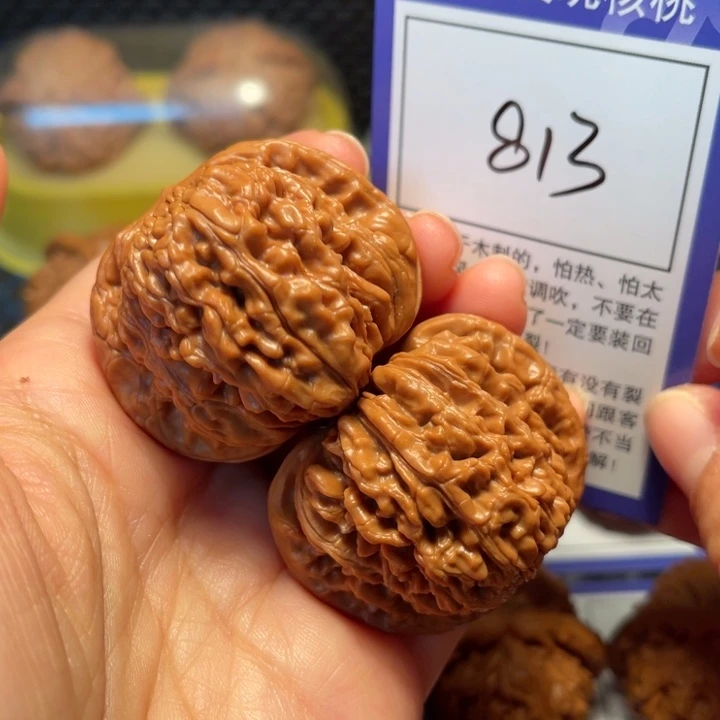 文玩核桃把件813四座楼44