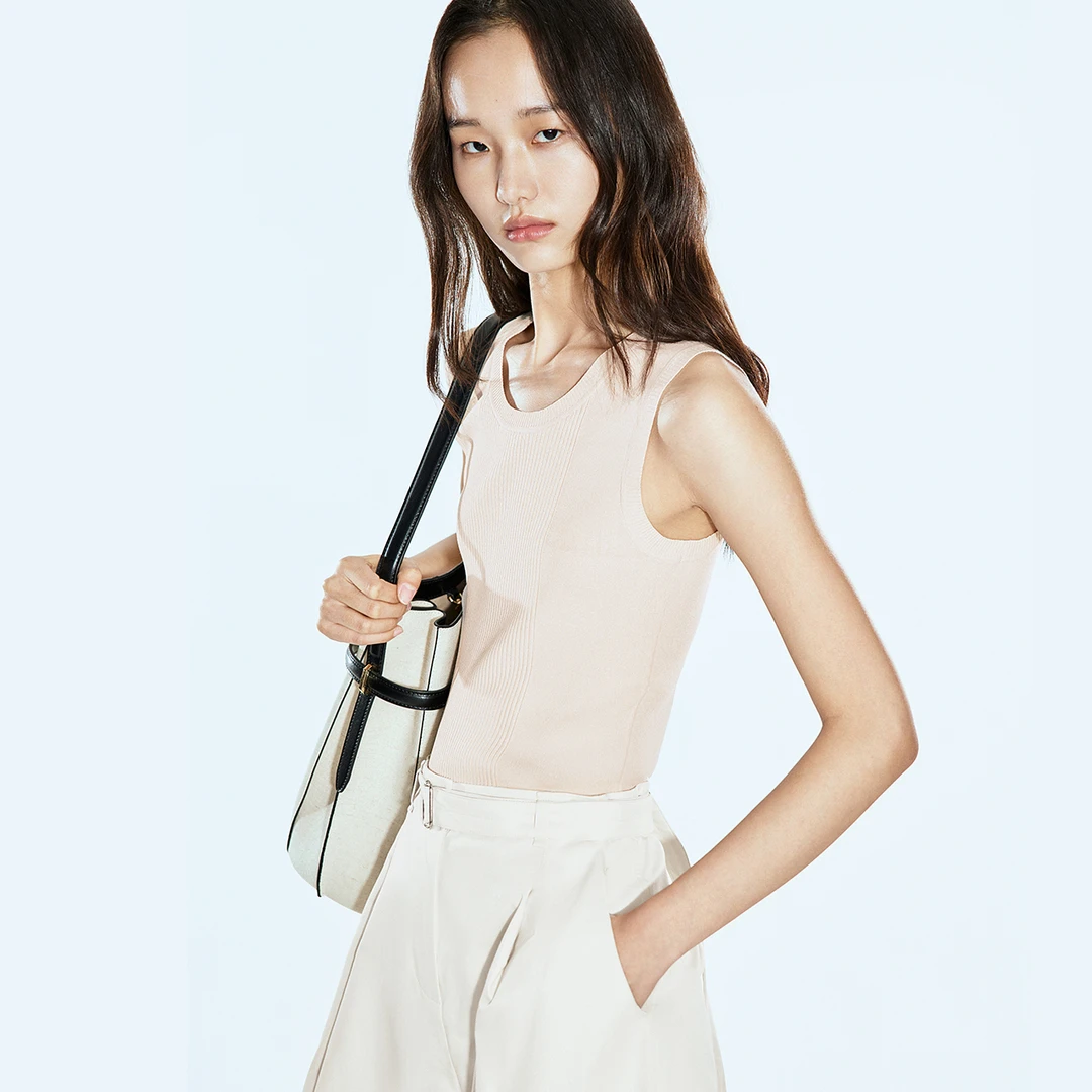 COVERINS2025夏季新款通勤运动白色舒适时尚打底背心CC35204010