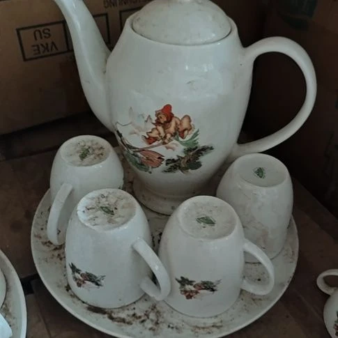 库存微瑕老寿星单孔水壶一套容量1700