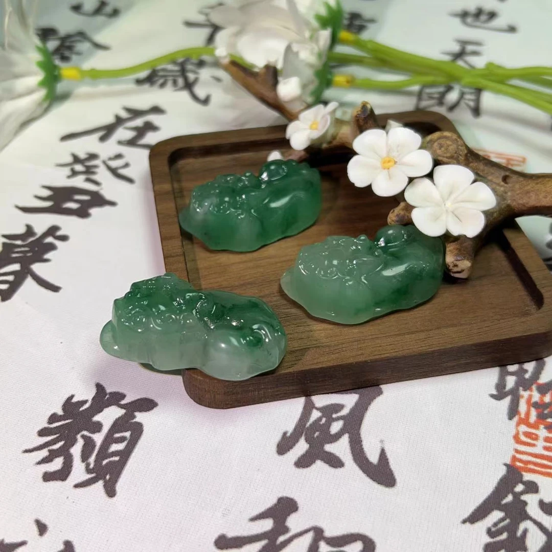 天然非洲翠貔貅吊坠拍一发一多样性发其一 1070054