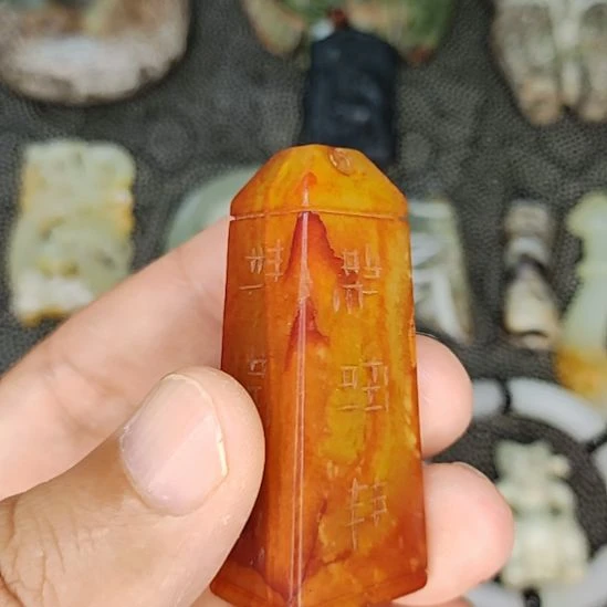 把件龙脊菩提物件优美，欢迎咨询