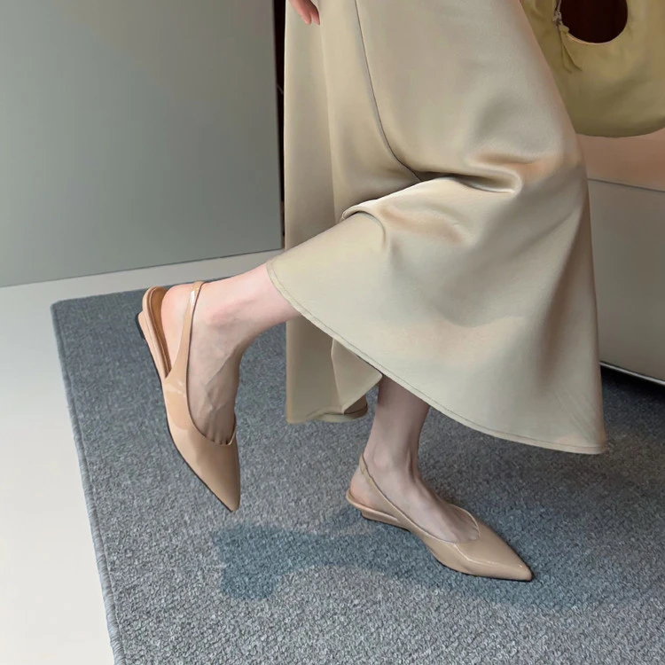 蛮好的人生胡曼黎孙俪同款周子然赵露思坡跟凉鞋子裸色红色低跟女