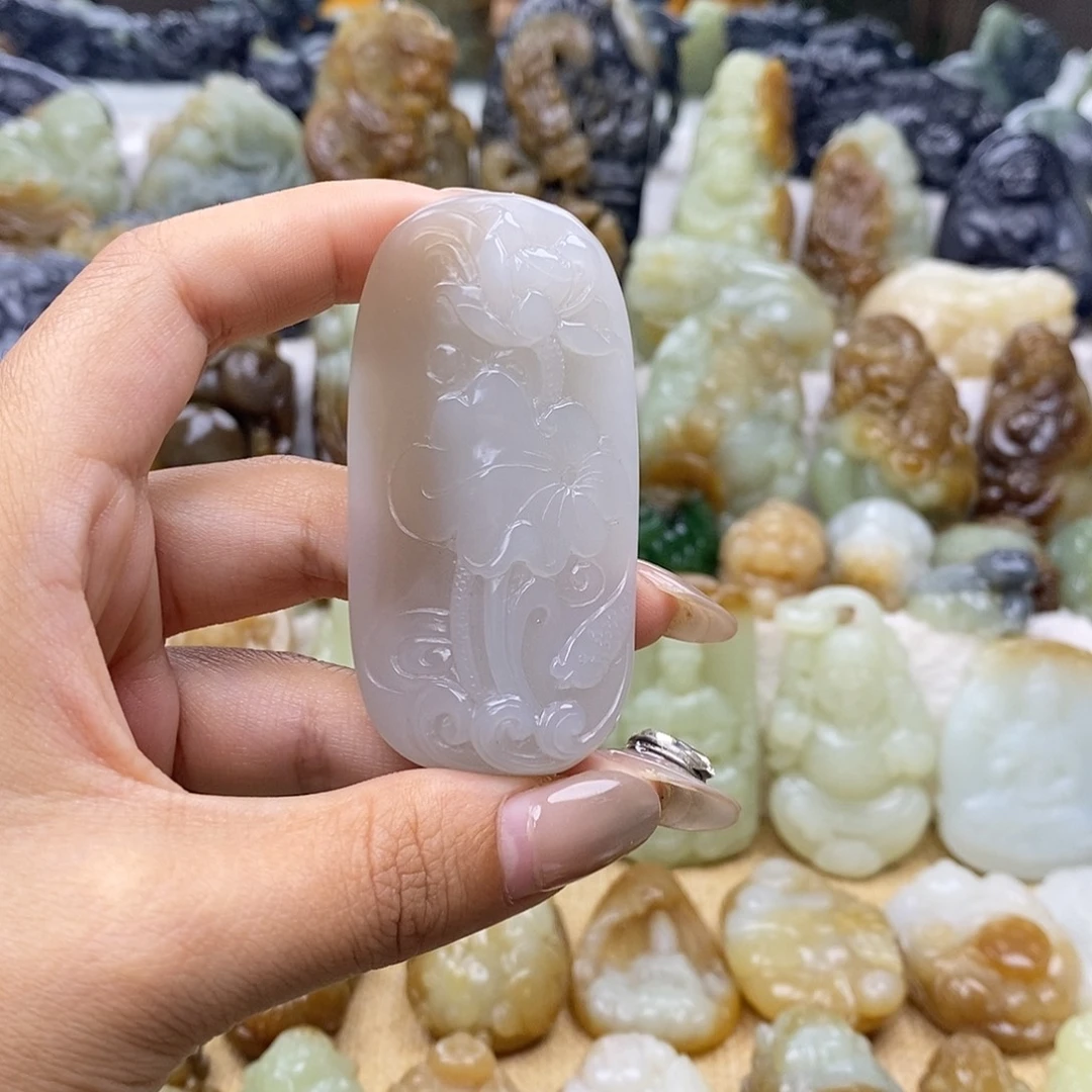 颈饰未镶嵌和田玉