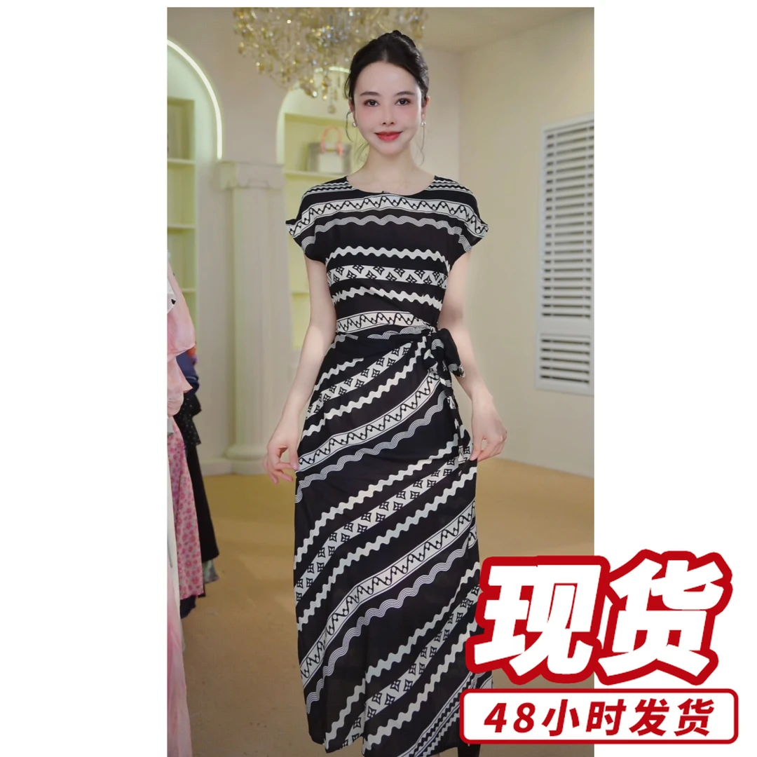 短袖连衣裙女25年夏季新款系带中长款裙子J46041