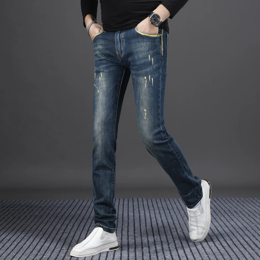 高档蓝色男士牛仔裤2025秋冬新款修身小脚高端弹力百搭休闲裤子男