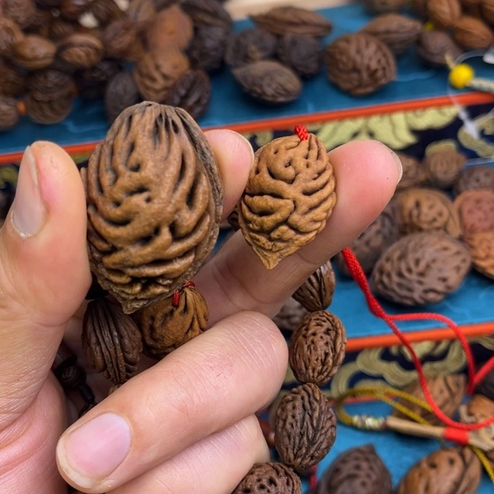 *****木质非金属桃枭吊坠桃枭吊坠