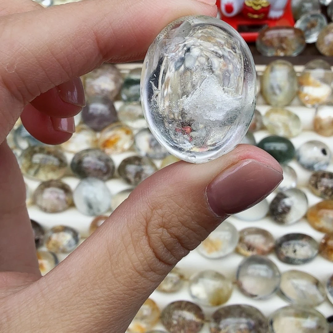 钮***c珠宝半成品水晶未镶嵌