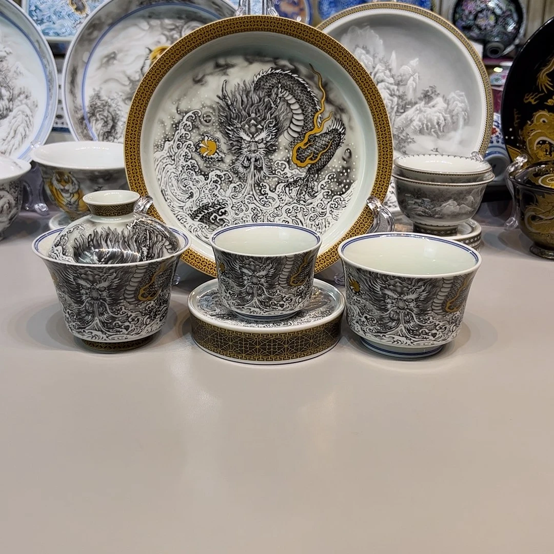 景德镇陶瓷艺术品