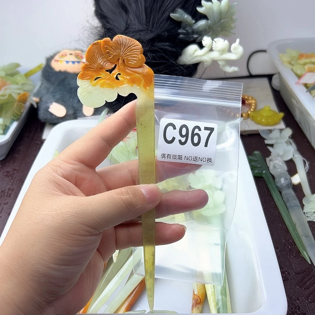 合金蛇纹石玉发饰柠**狸