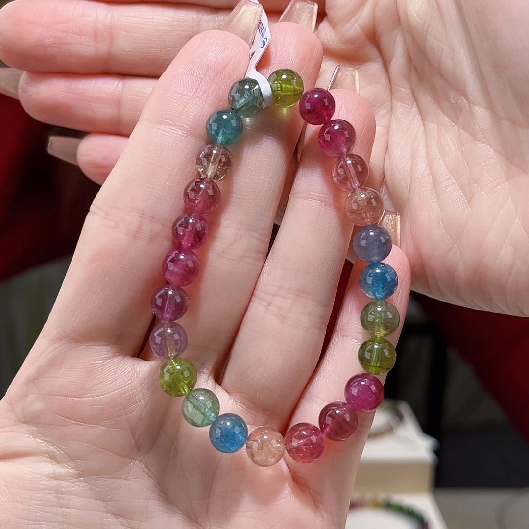 碧玺多样性发一件未镶嵌陈**?