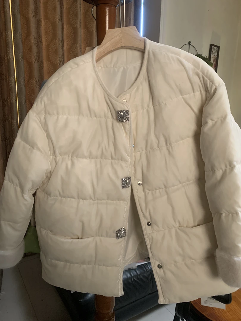 圆领保暖纯色常规款秋冬冬季时尚长袖百搭棉服