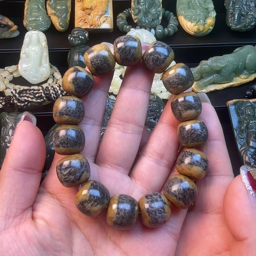 透闪石质玉未镶嵌手链