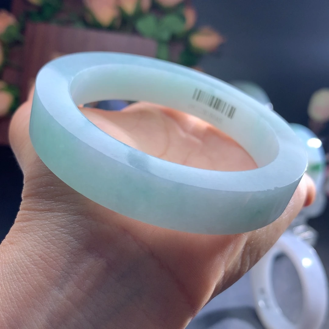 定制翡翠手镯未镶嵌