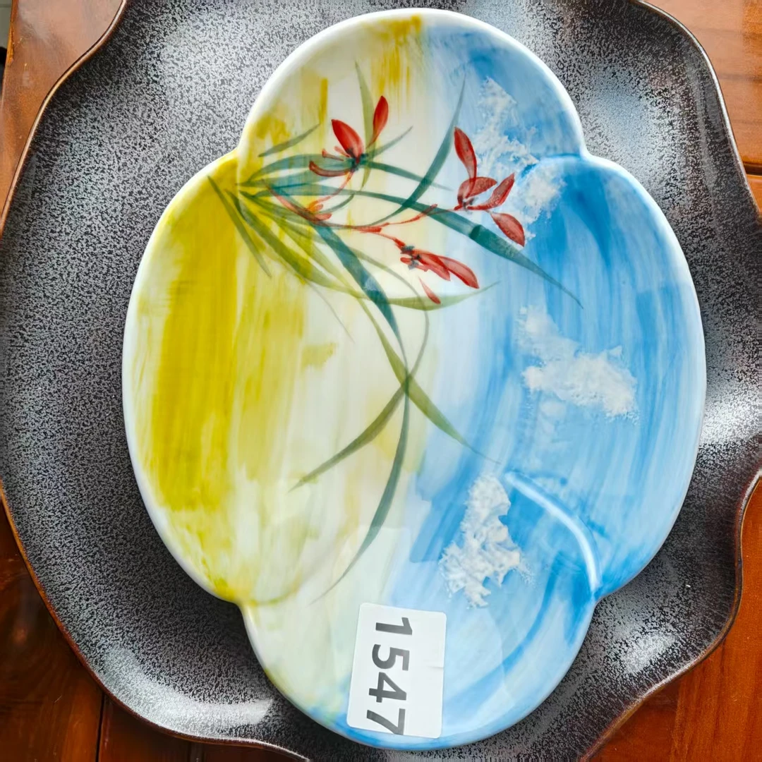 景德镇手绘釉中彩（食品级）创意云朵盘餐盘家用盘子1547