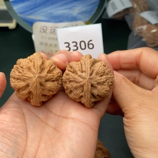 文玩核桃把件40大粗筋3306