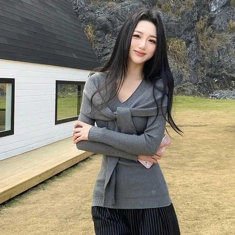 誉芝yuzhi 灰色系带领设计针织衫毛衣弹力修身显瘦假两件长袖上衣
