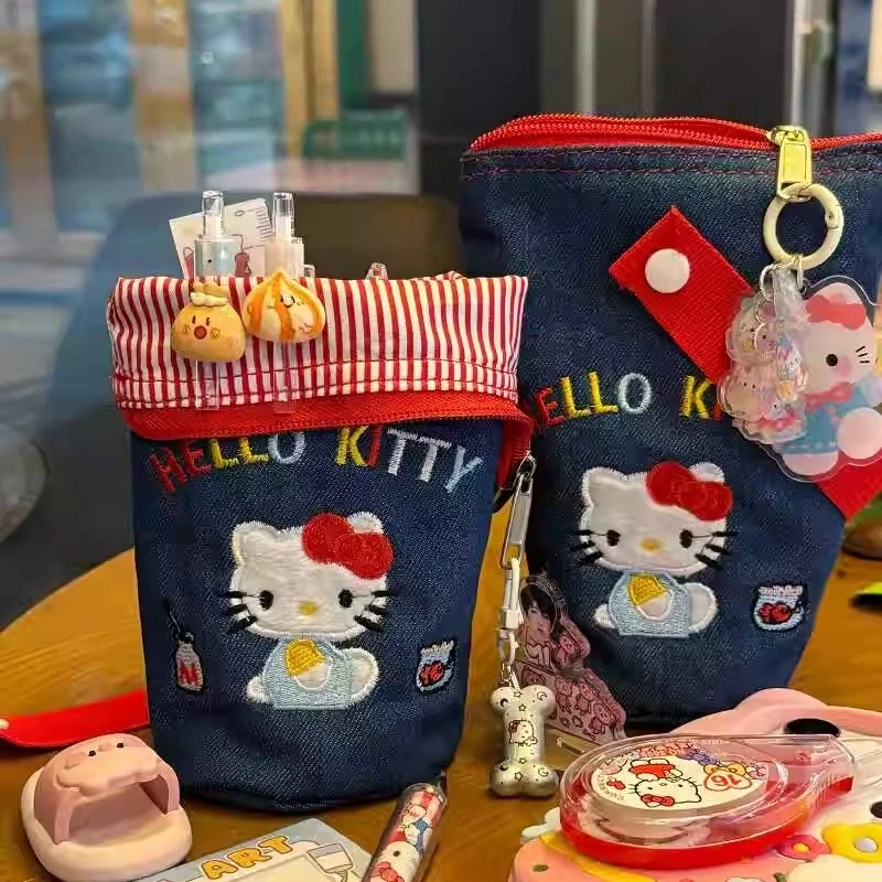 凯蒂猫手提水桶笔袋可爱文具袋手机包学生文具袋化妆收纳包LJ