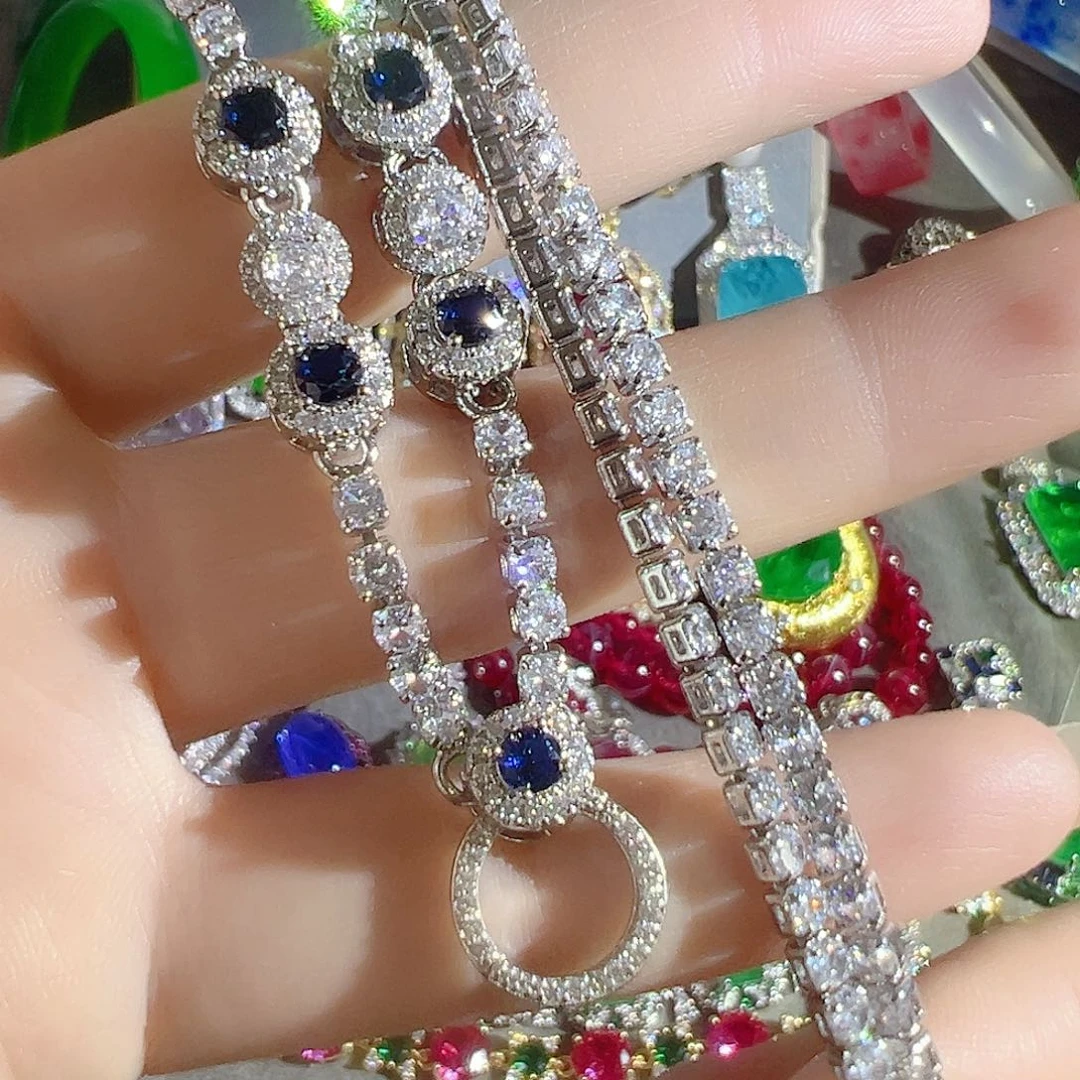 花岗石钨合金红色蓝色大宝贝