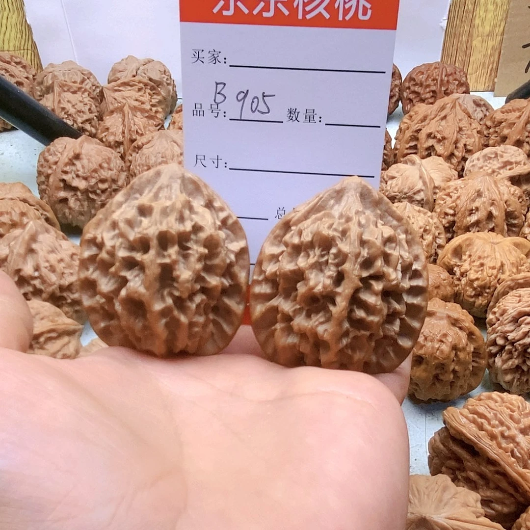 把件桃核905号帝王狮子头42尺