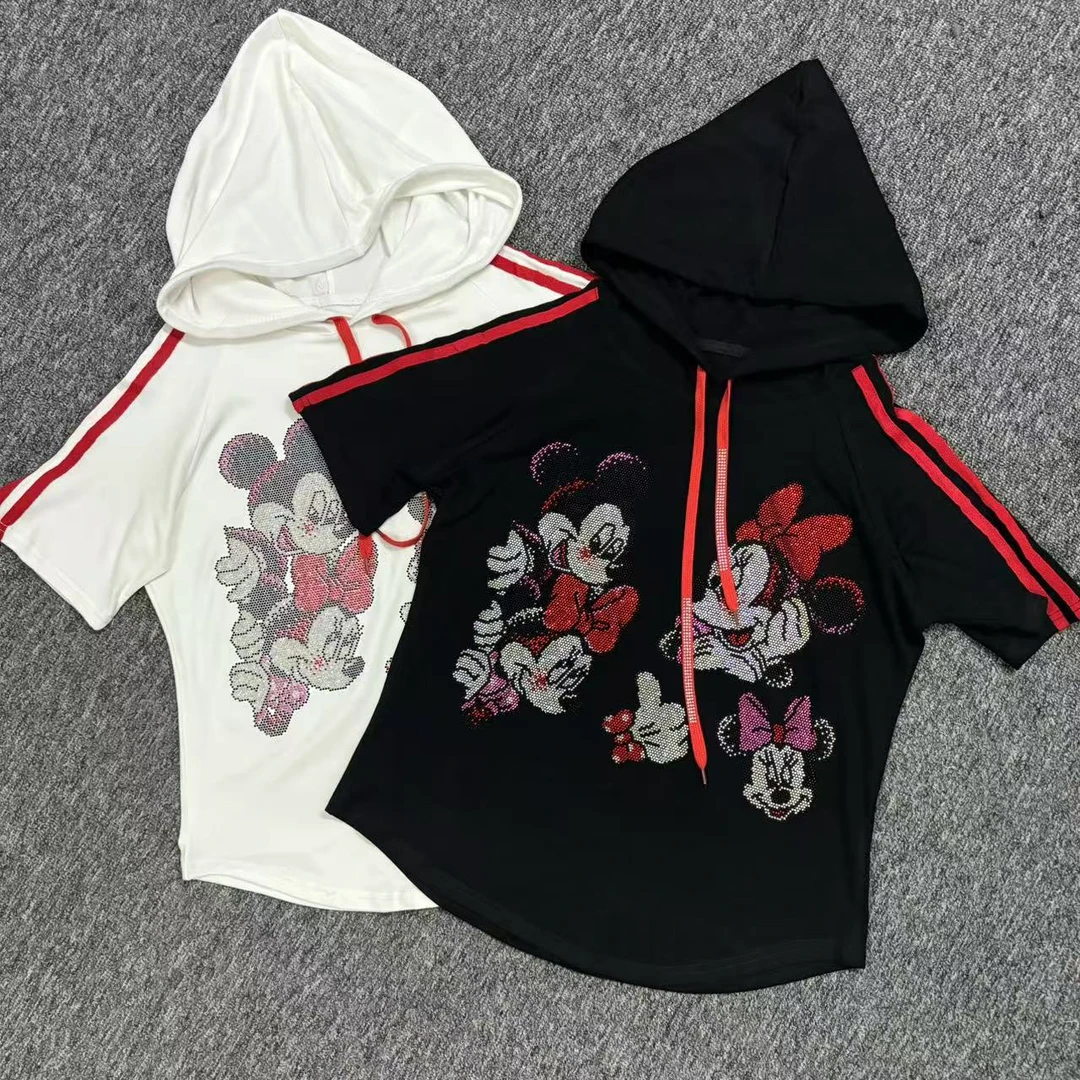 米奇一家新款连帽棉短袖上衣D-008