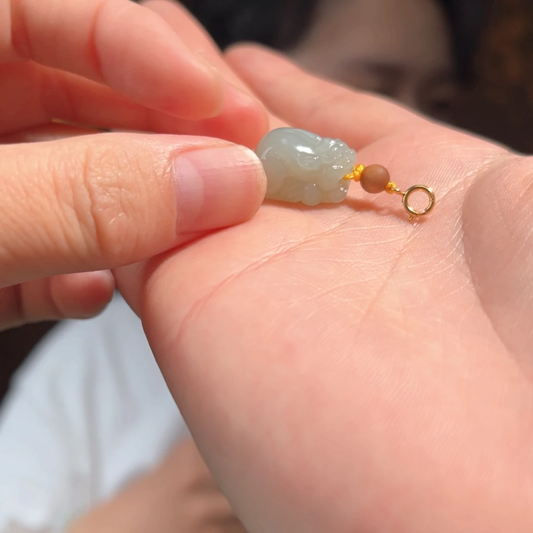 吊坠(不含链)银S925镶嵌和田玉貔貅88