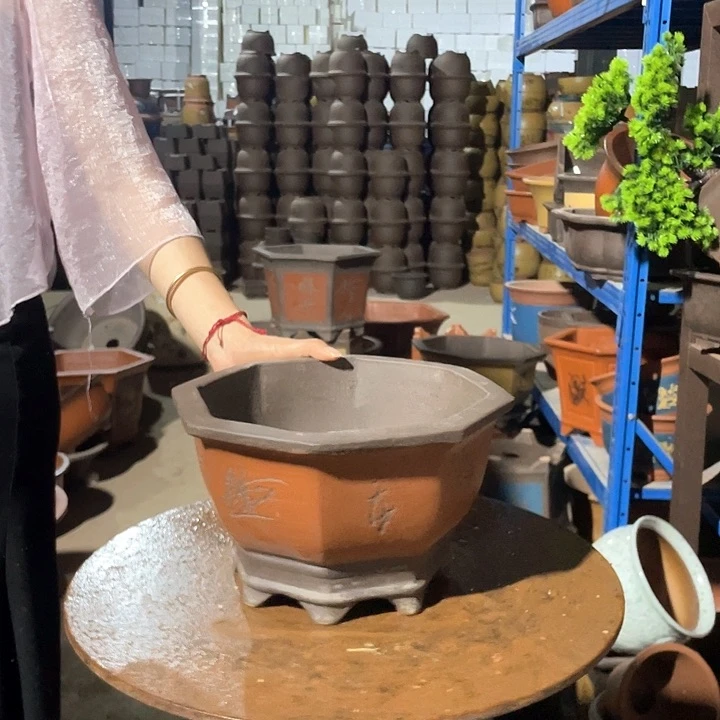 27红色八方花盆花盆花盆