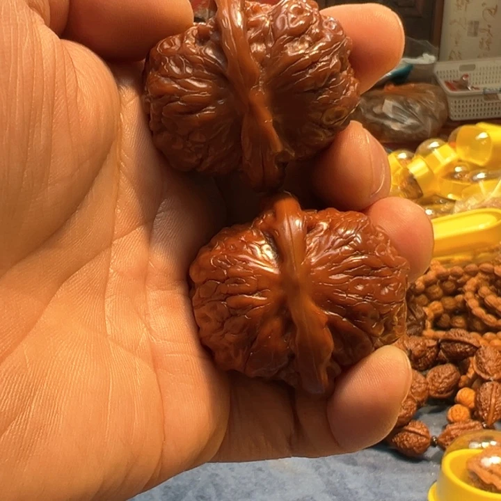 文玩核桃把件熬**伙血麒麟