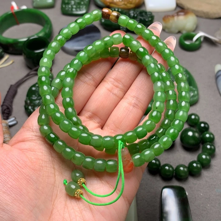 和田玉未镶嵌毛衣链