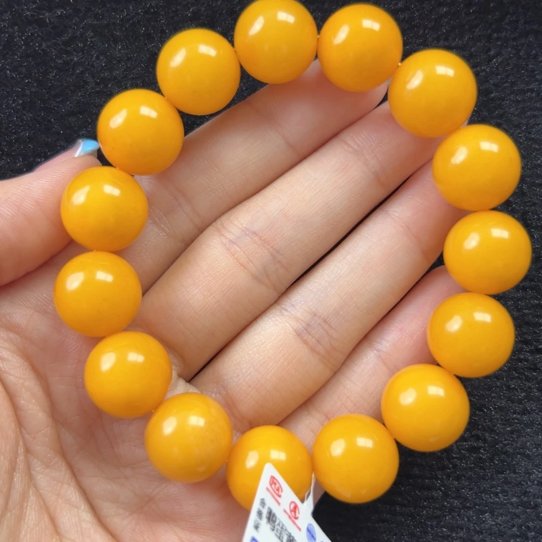 未镶嵌琥珀珠宝奇石