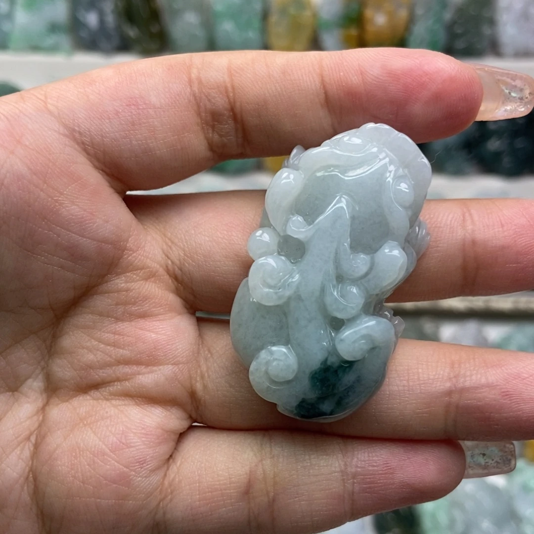 吊坠(赠链)未镶嵌翡翠