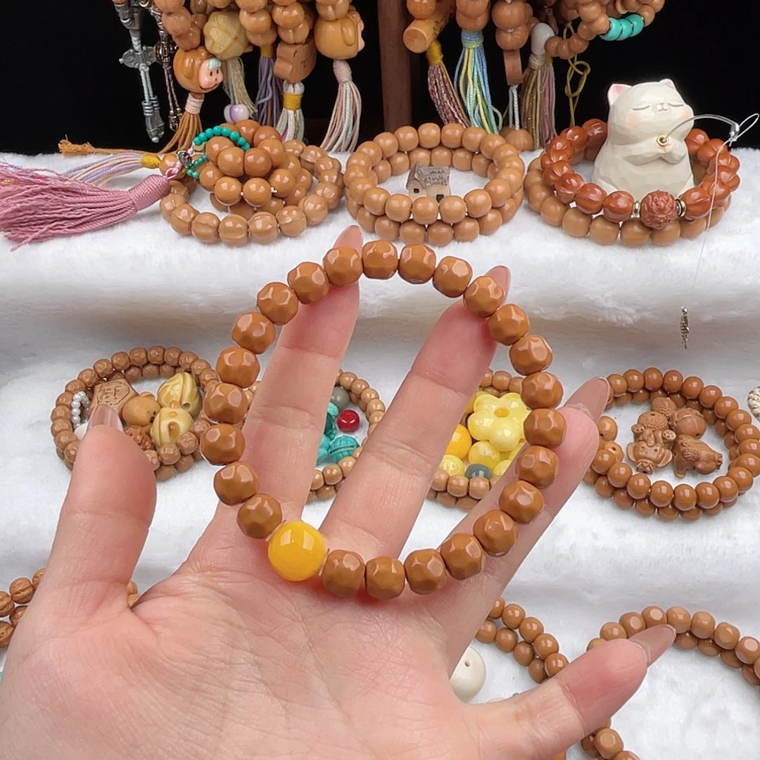 吊坠猴头核桃奶酪