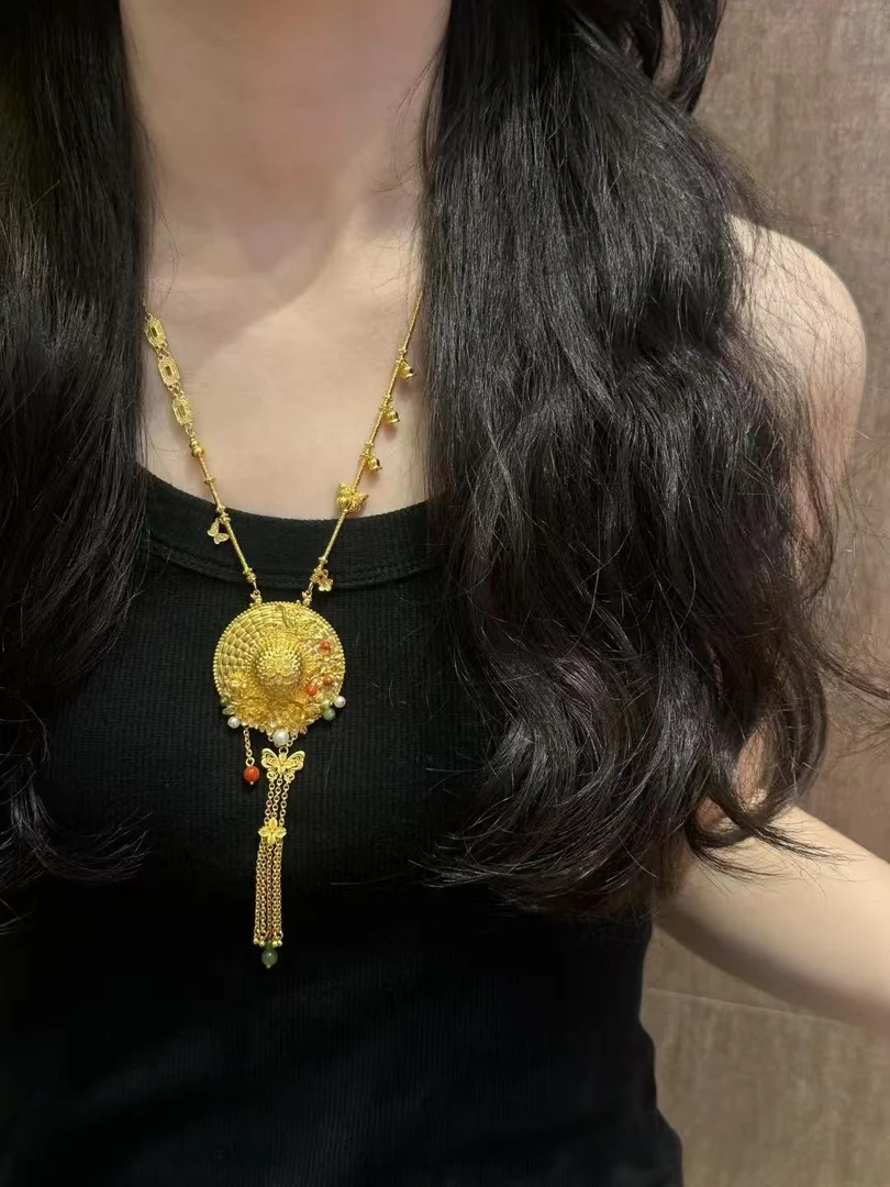 【新美源】足金999 錾刻工艺 春华草帽吊坠（不含链）