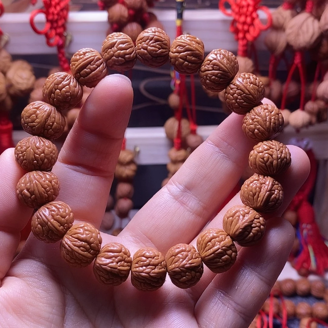 木质类龙纹桃枭手串