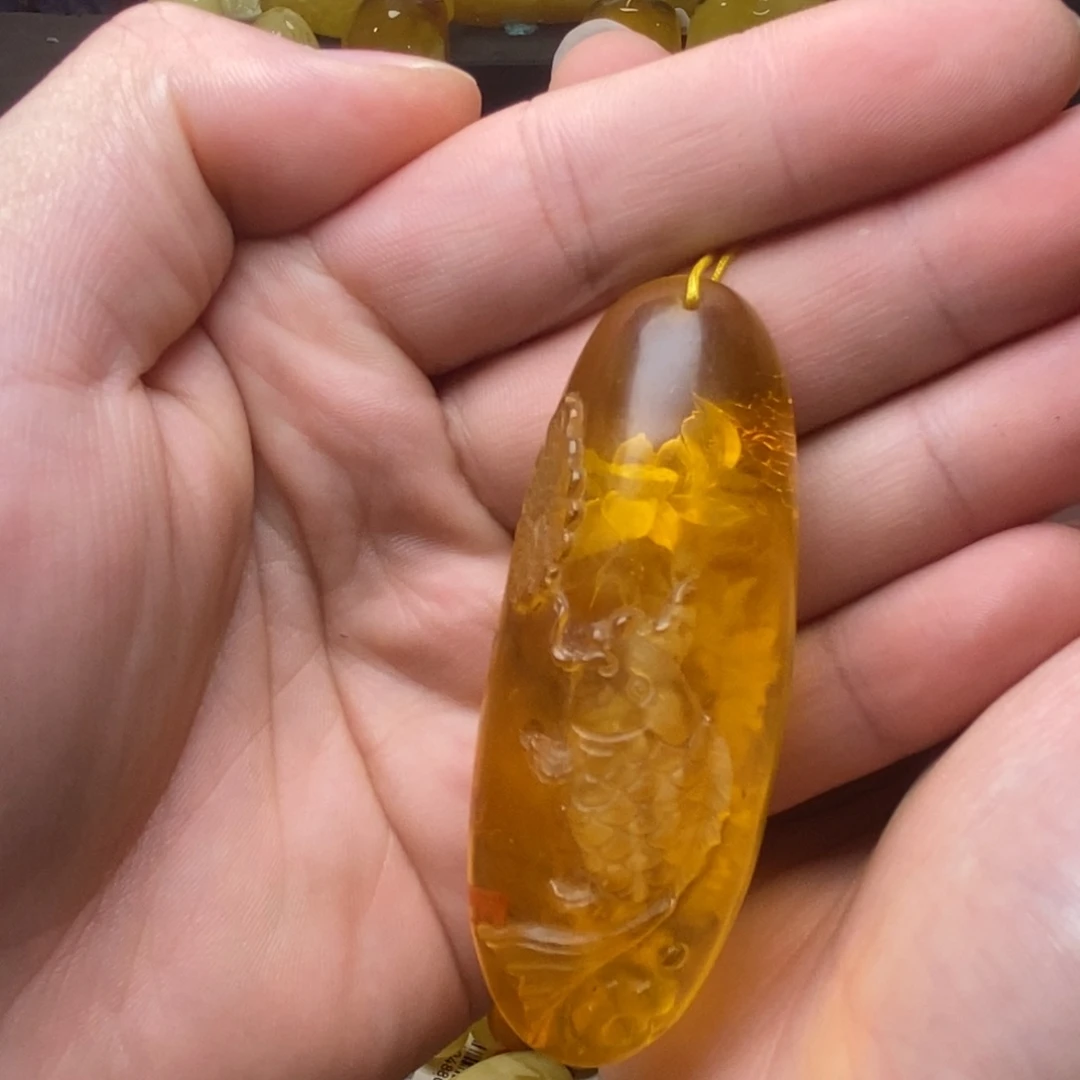 琥珀未镶嵌裸石蜜蜡