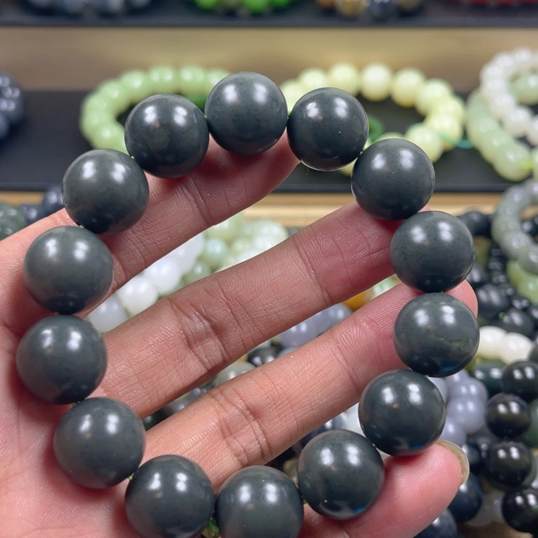 和田玉手串未镶嵌