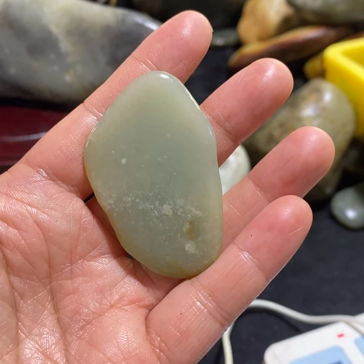 和田玉（糖玉）未镶嵌挂件