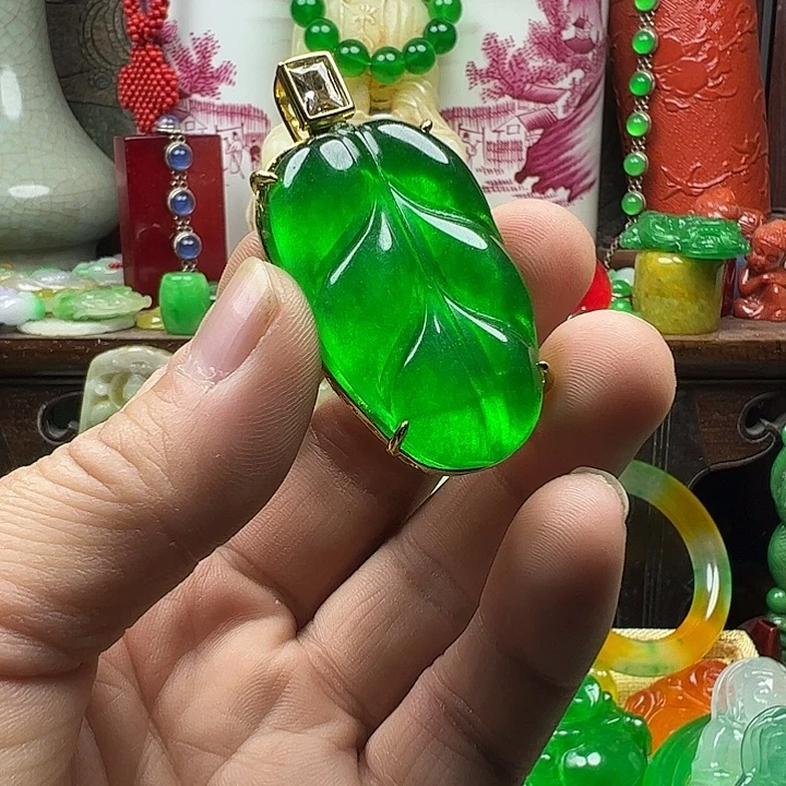 翡翠未镶嵌颈饰全场福利