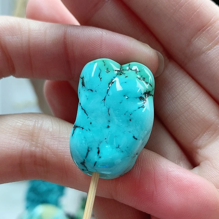 未镶嵌绿松石珠宝奇石