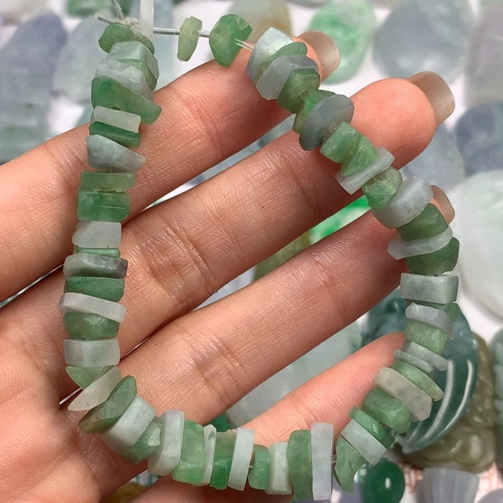 定制翡翠未镶嵌翡翠