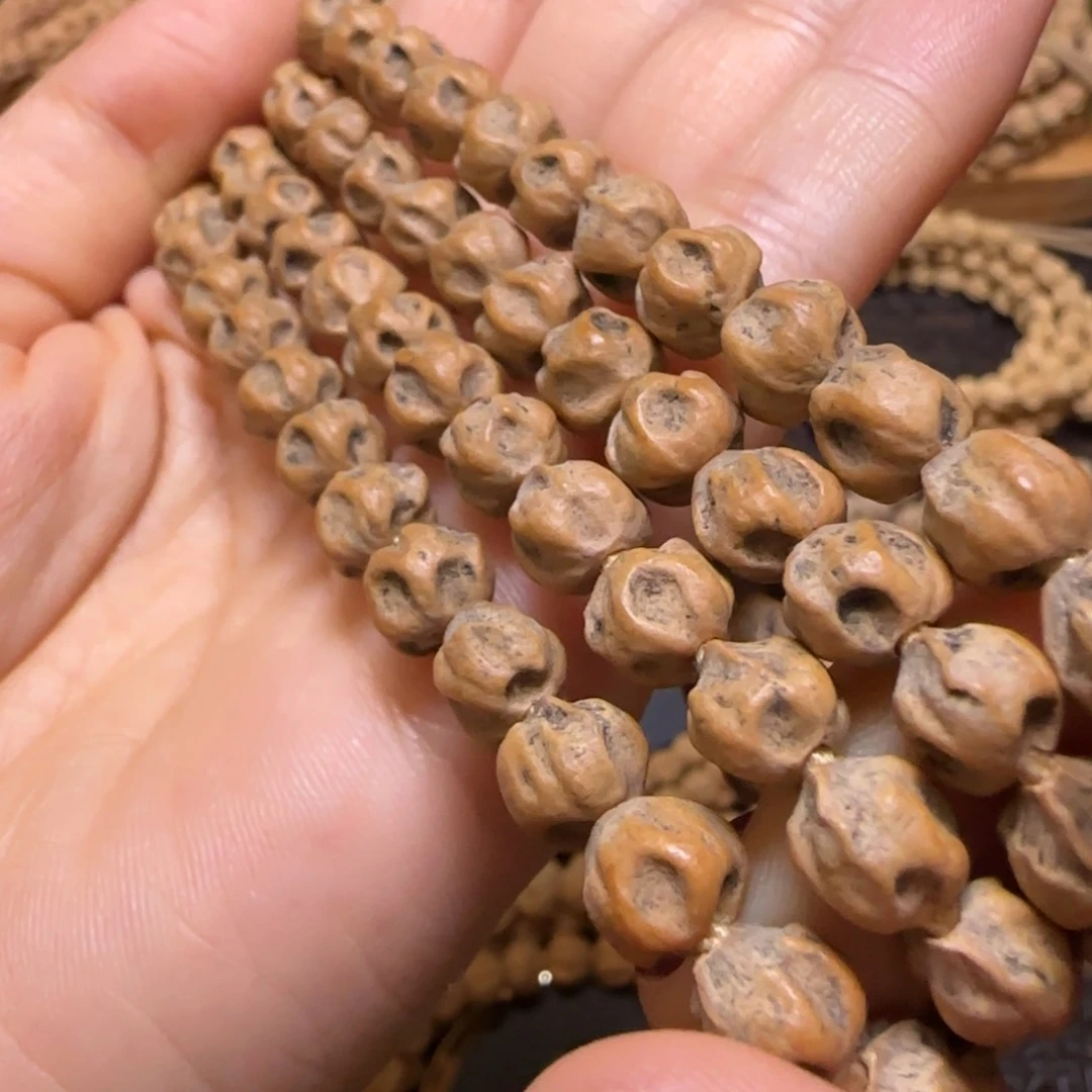 柏香籽/百香籽吊坠9*