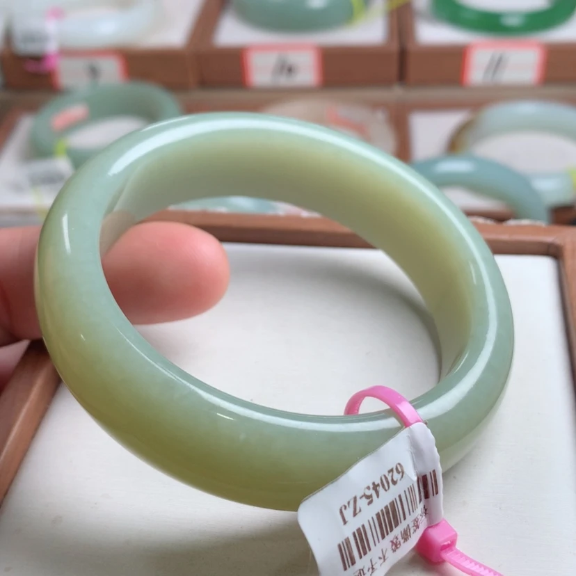 【闪购商品】和田玉手镯未镶嵌59.3